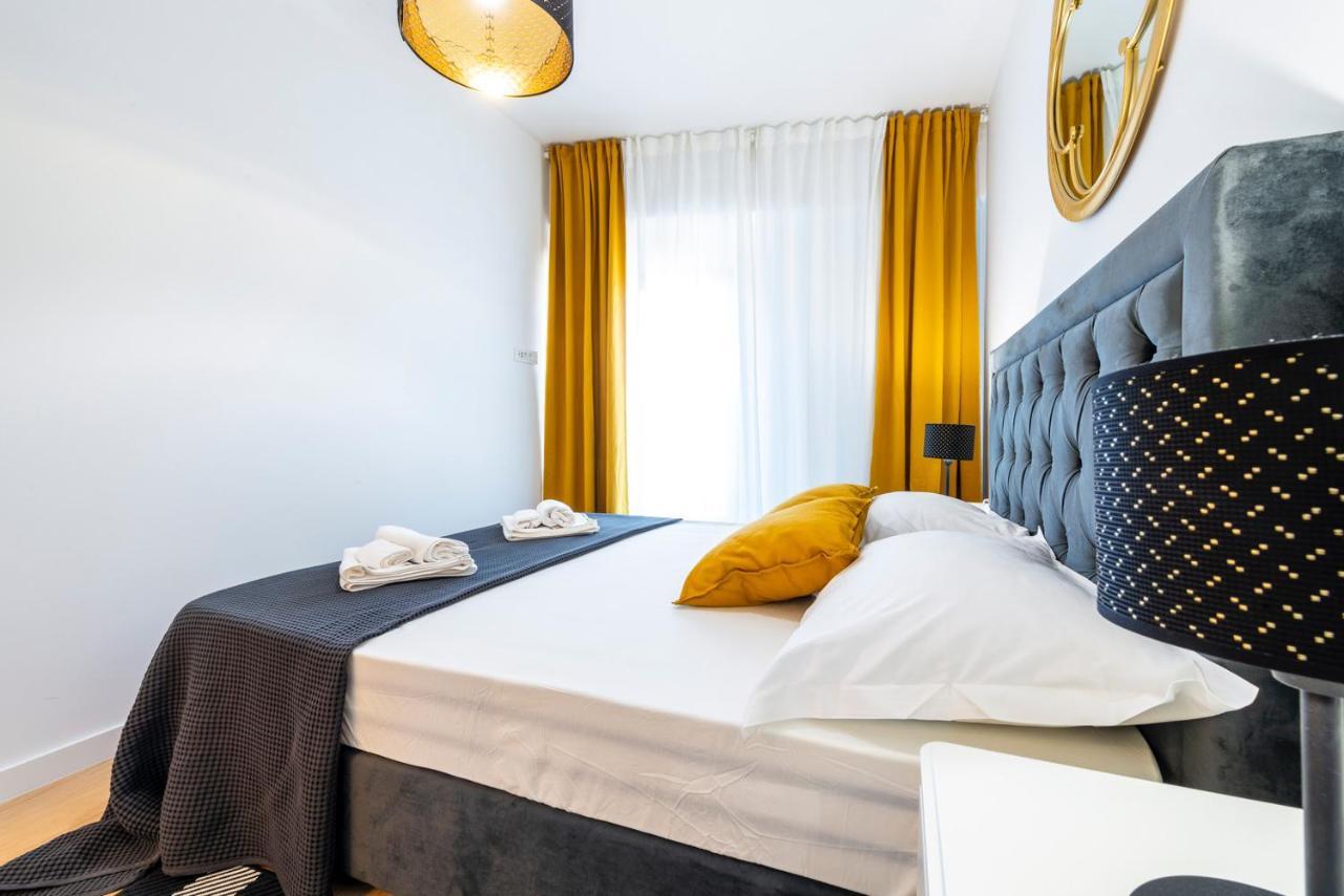 Adriatic Oasis & Marine View Apartment